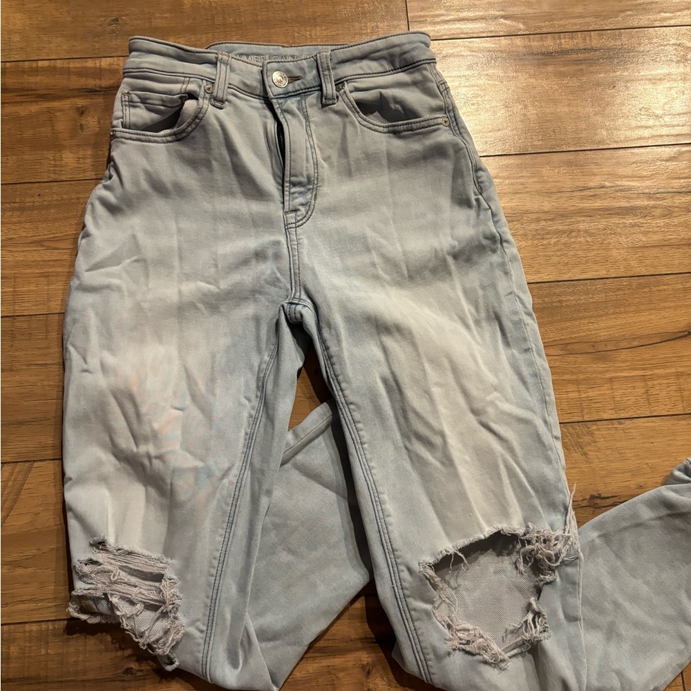 American eagle mom jeans